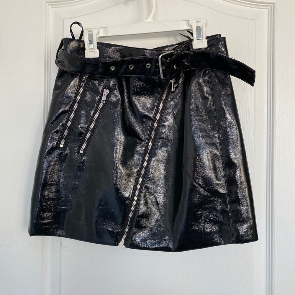 Forever 21 shiny leather mini skirt